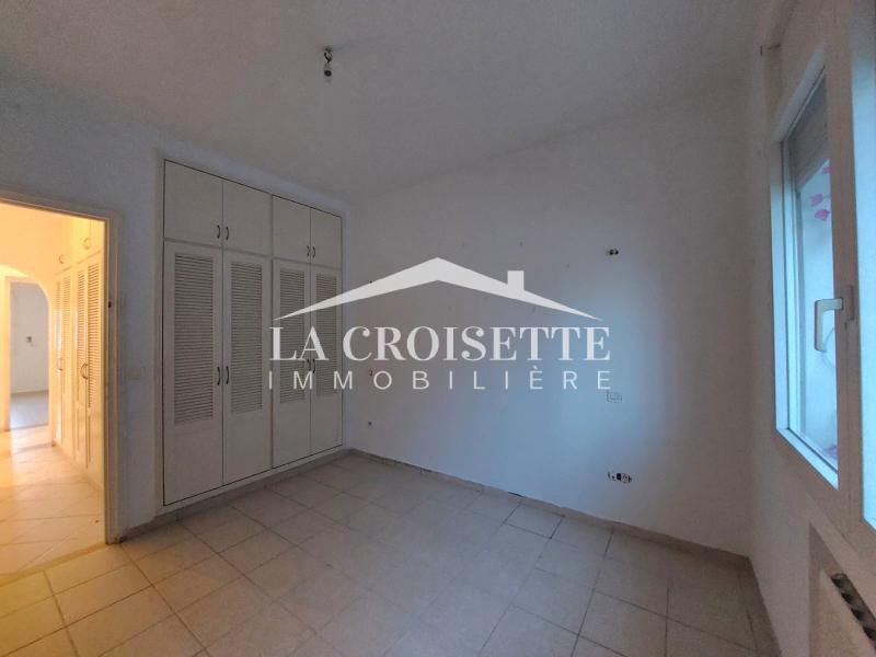 Appartement S+3 avec jardin à La marsa